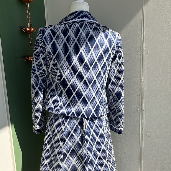 Vintage 60s 70s Navy and White Diamond Print Jacket and Dress Set - Picture 12 of 13